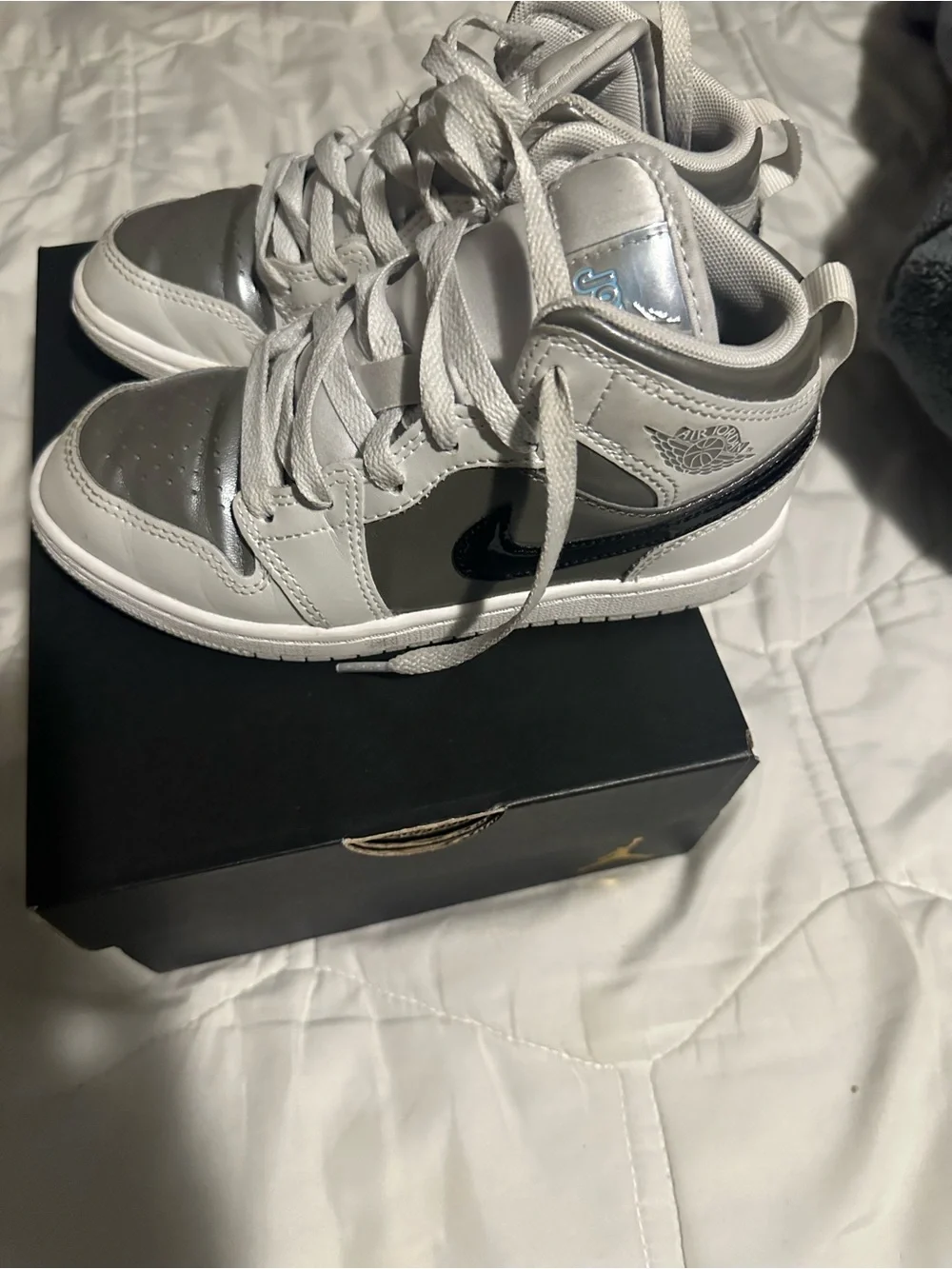 Jordan Kids Silver and Gray High-Top Sneakers